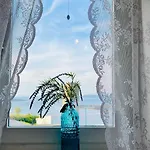Olivier House بيت للعطل