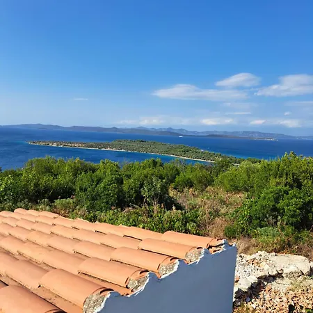 Olivier House Zaglav